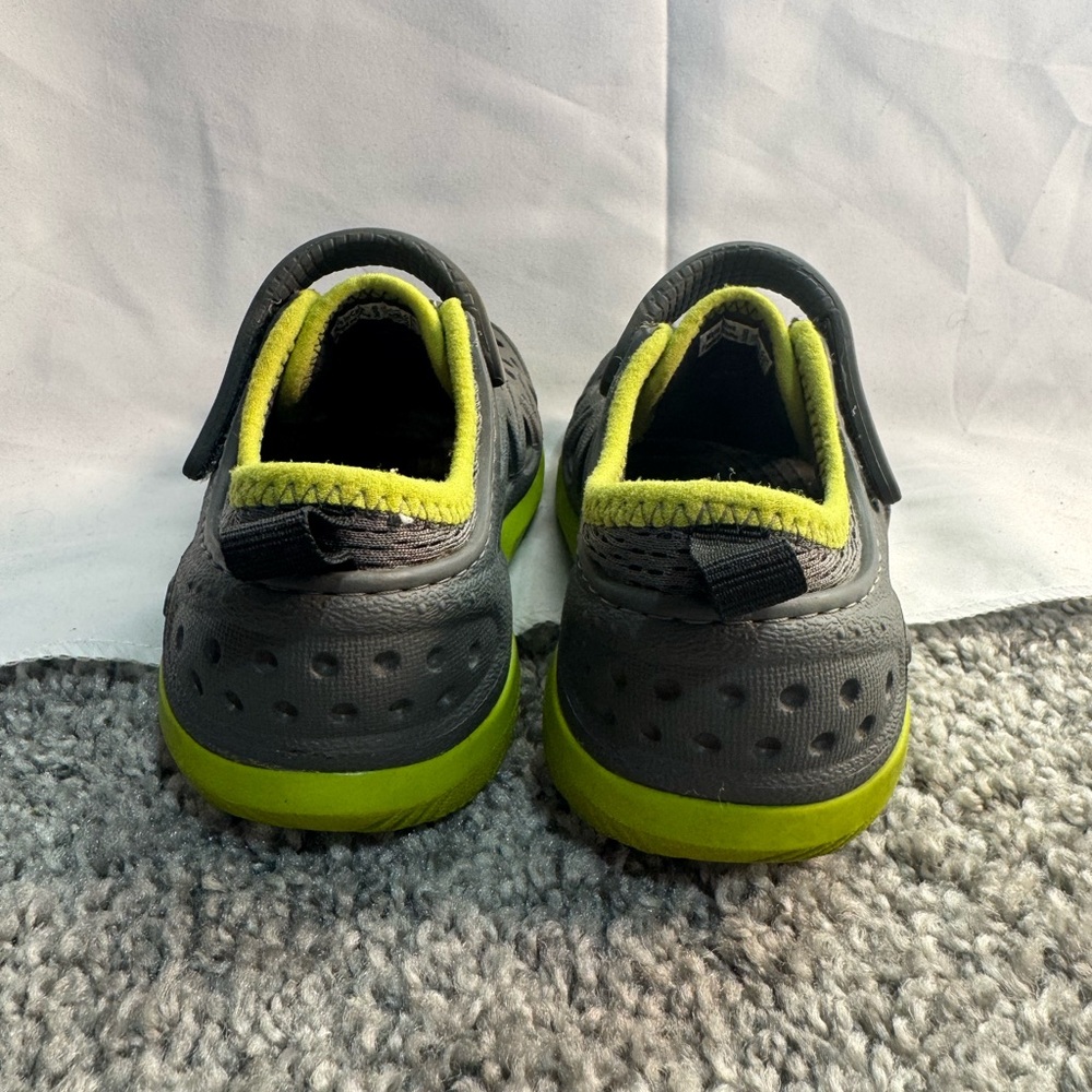 CROCS Kids' Swiftwater Play Shoes Gray and Green Shoes with Ventilation Size 10 - Picture 3 of 5